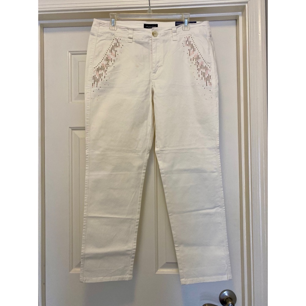 AE Women's White Chinos, size 12